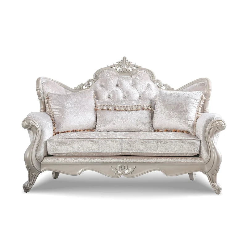 Traditionelles 2-Sitzer-Sofa mit Knopfheftung an der Rückenlehne und Dekokissen